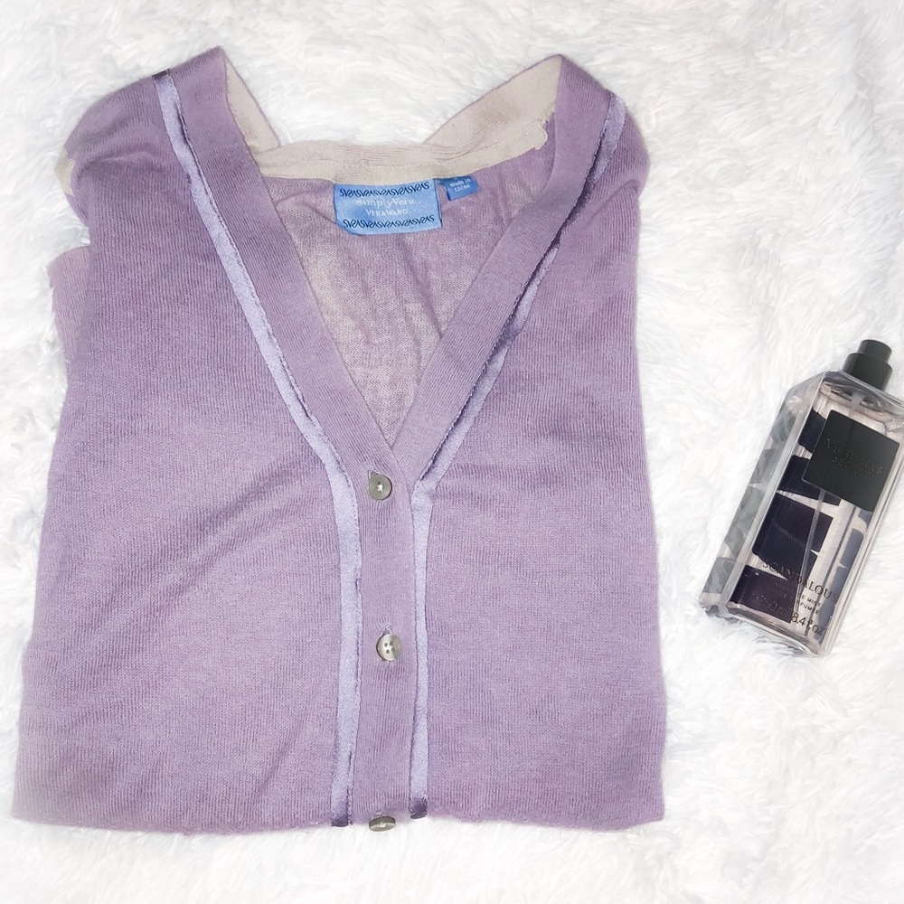 Vera Wang purple sweater with pockets